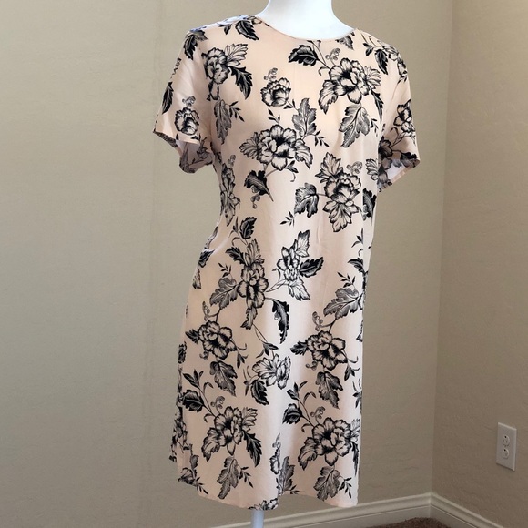 Forever 21 Shirtdress - Picture 2 of 5